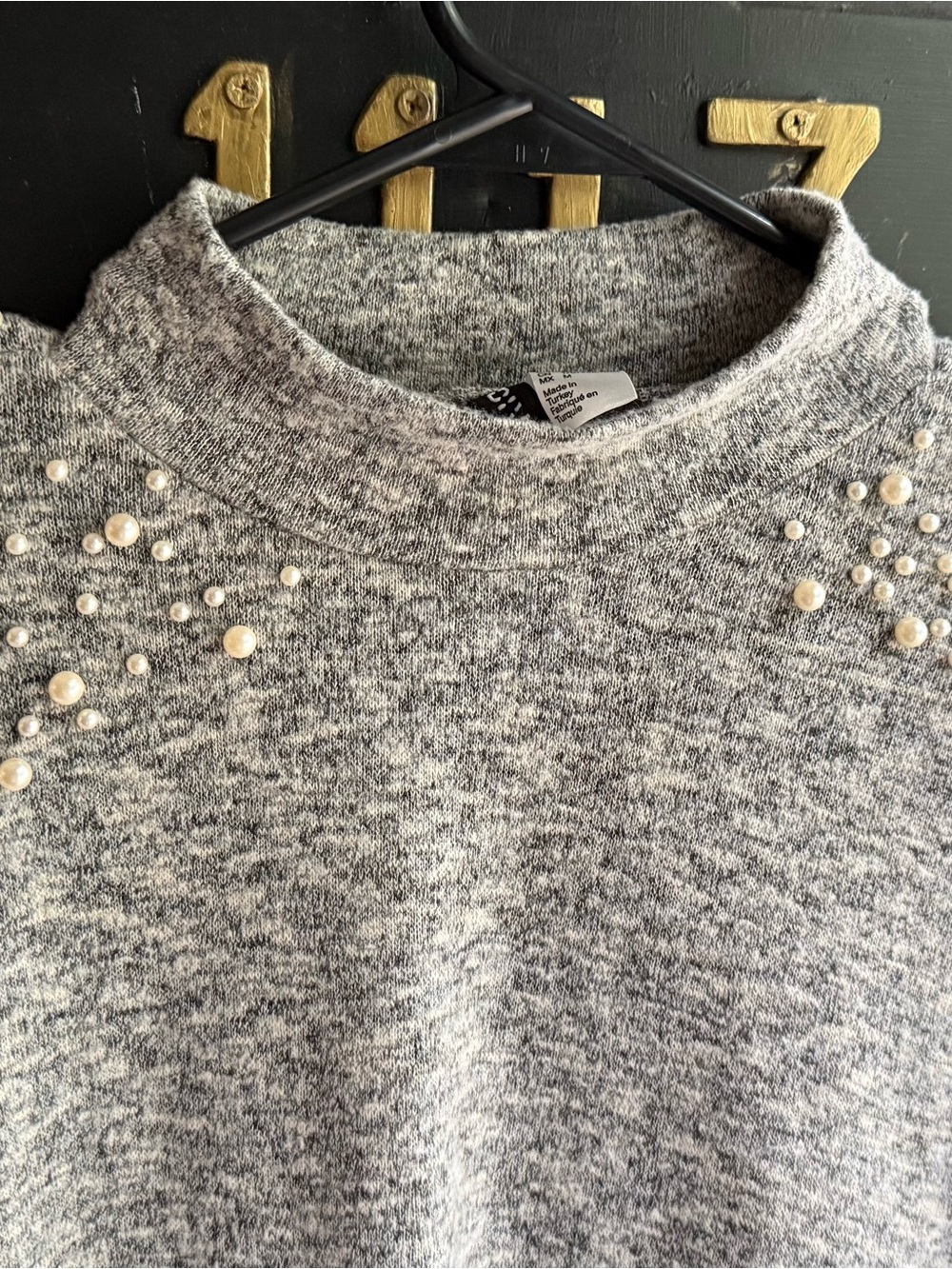 Sweaters - Picture 3 of 3